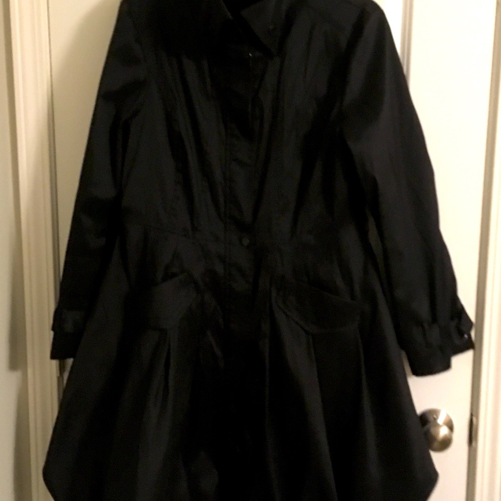 Fashion trendy raincoat